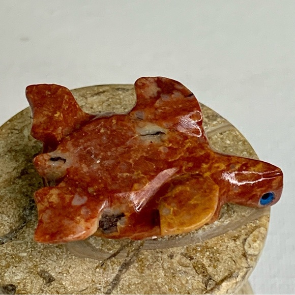 SEA TURTLE Soapstone Figurine MINI Carved Red Stone Crystal Animal Figure 1.5" - Picture 7 of 15